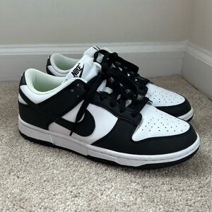 Nike Dunk Low Panda EUC